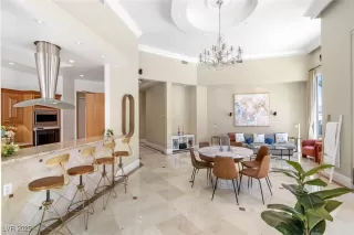 Photo #3: 2722042 Listing 