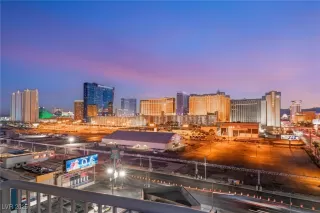 Photo #1: 2722059 Listing 