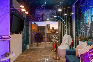 Photo #6: 2722059 Listing 