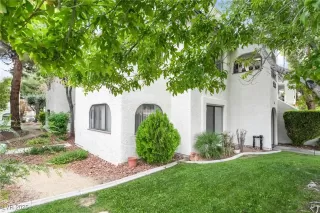 Photo #4: 2722065 Listing 