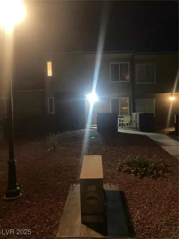 MLS: 2722083 Condo For Sale