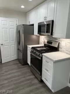 Photo #3: 2722096 Listing 