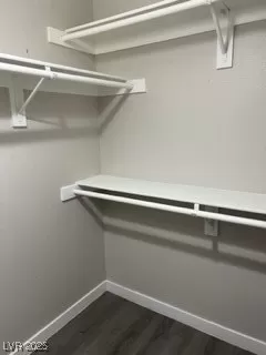 Photo #6: 2722096 Listing 