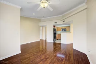 Photo #6: 2722128 Listing 