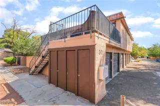 Photo #2: 2722138 Listing 