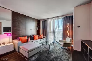 Photo #3: 2722183 Listing 