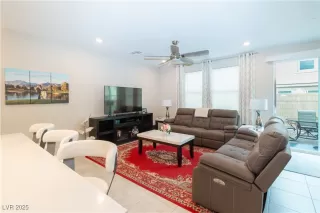 Photo #3: 2722229 Listing 