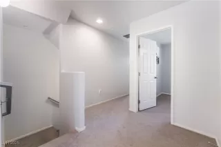 Photo #4: 2722239 Listing