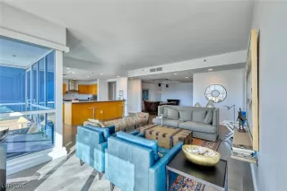 Photo #5: 2722265 Listing 