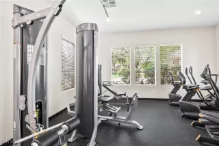 Photo #6: 2722285 Listing 