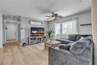 Photo #2: 2722311 Listing 