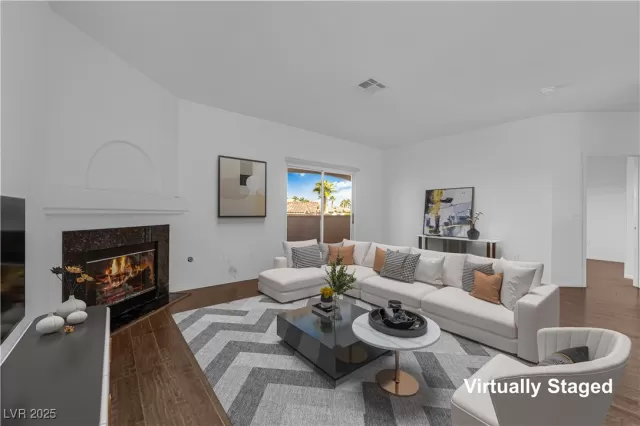 MLS: 2722324 Condo For Sale