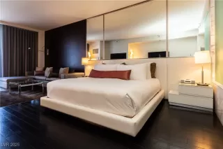 Photo #4: 2722335 Listing 