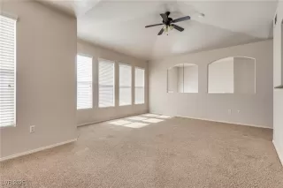 Photo #6: 2722344 Listing 