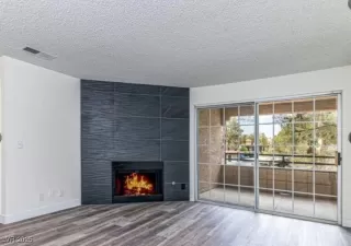 Photo #4: 2722359 Listing 