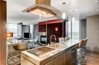 Photo #1: 2722419 Listing 