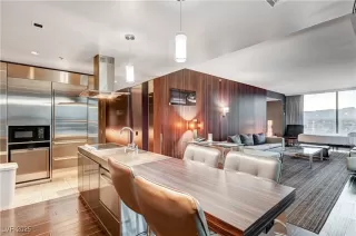 Photo #2: 2722419 Listing 