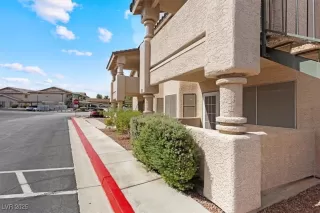 Photo #2: 2722443 Listing 