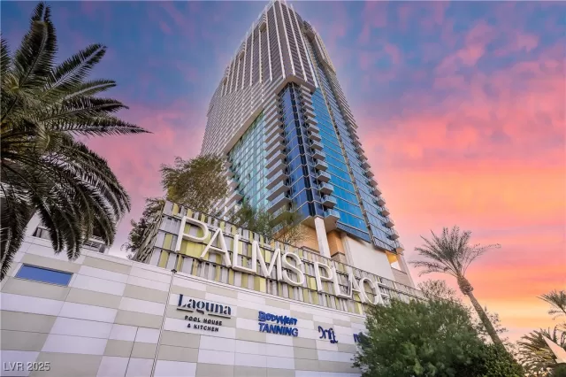 MLS: 2722449 Condo For Sale