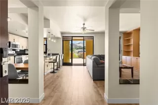 Photo #2: 2722452 Listing 