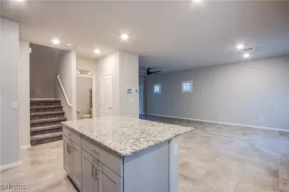 Photo #4: 2722456 Listing 