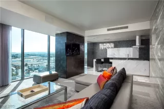 Photo #2: 2722467 Listing 