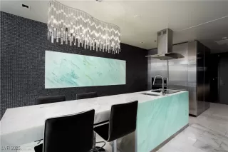 Photo #5: 2722467 Listing 