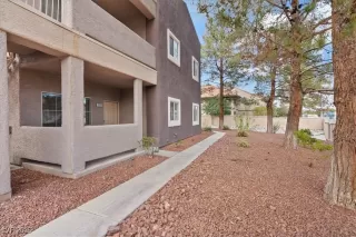 Photo #2: 2722498 Listing 