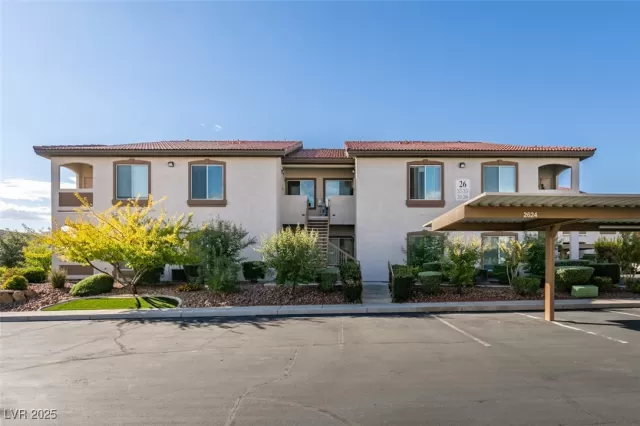 MLS: 2722507 Condo For Sale