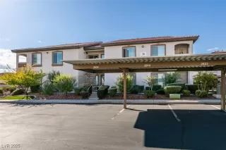 Photo #2: 2722507 Listing 