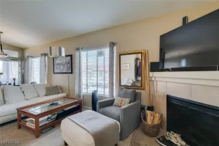 Photo #6: 2722507 Listing 