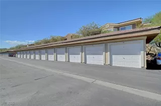 Photo #4: 2722509 Listing 