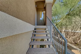 Photo #5: 2722509 Listing 