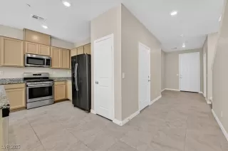 Photo #1: 2722511 Listing 