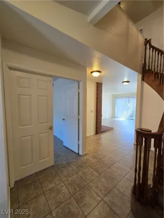 Photo #3: 2722559 Listing 