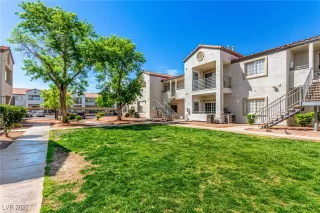 Photo #2: 2722588 Listing 