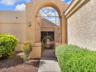 Photo #2: 2722597 Listing