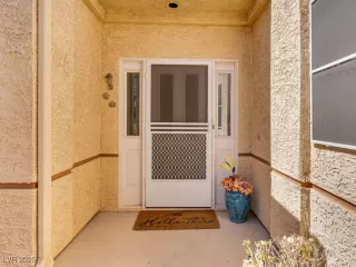 Photo #4: 2722597 Listing