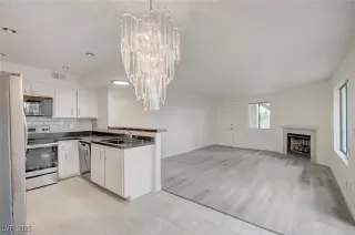 Photo #6: 2722628 Listing 