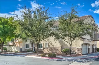 Photo #2: 2722635 Listing 