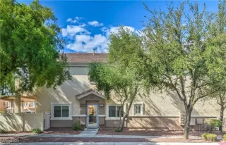 Photo #4: 2722635 Listing 