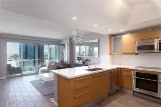 Photo #4: 2722666 Listing 