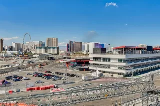 Photo #2: 2722682 Listing 