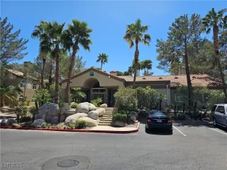 Photo #1: 2722722 Listing 