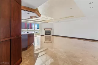 Photo #3: 2722725 Listing 