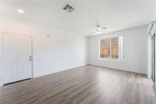 Photo #1: 2722744 Listing 