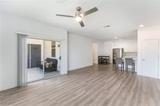 Photo #2: 2722744 Listing 