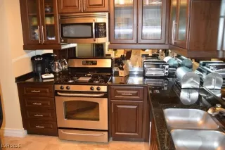 Photo #4: 2722785 Listing 