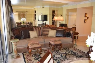 Photo #5: 2722785 Listing 