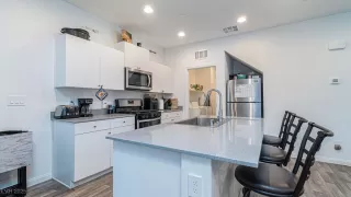 Photo #5: 2722795 Listing